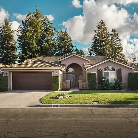 Spacious 4Br In Fresno, Ca
